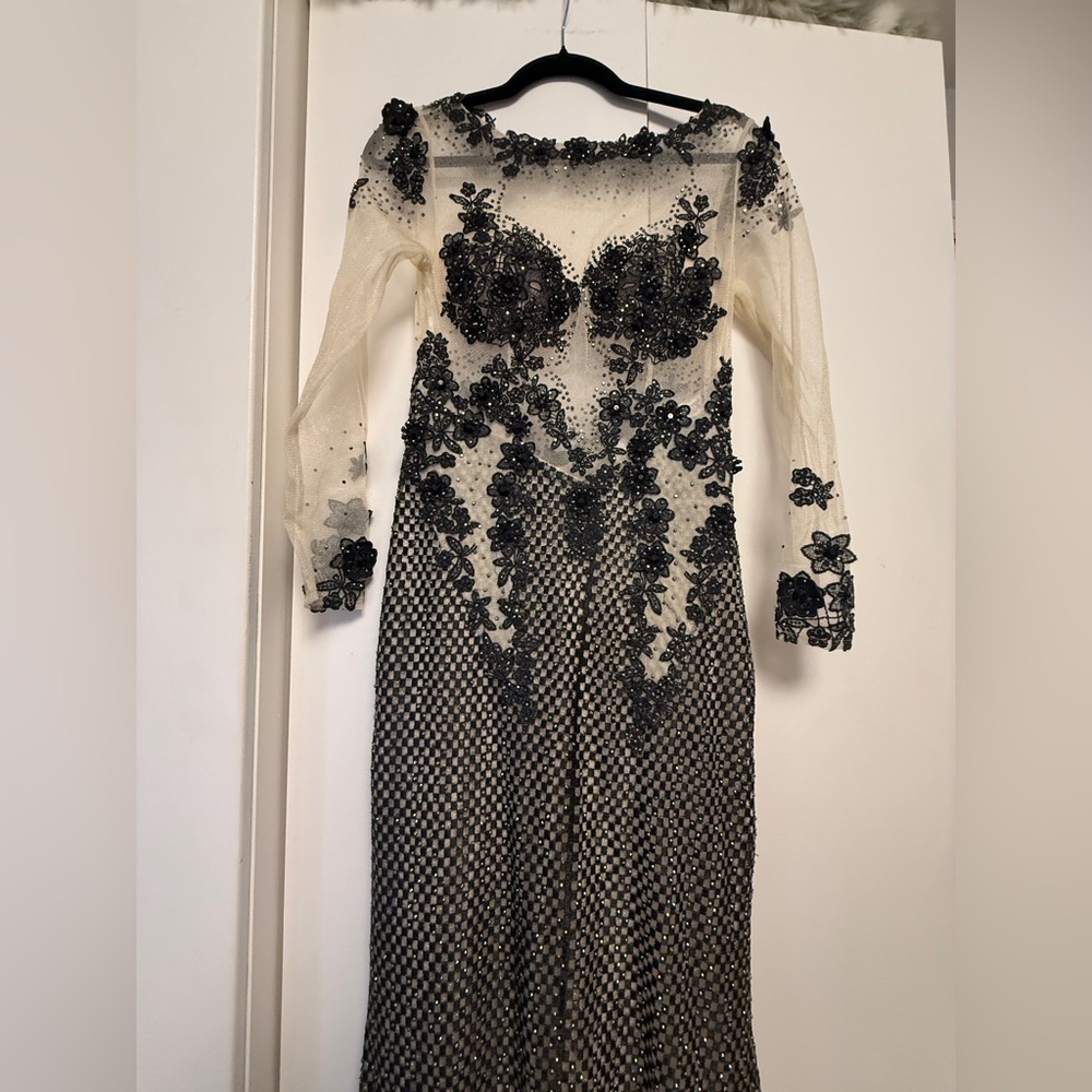 Elegant Black and Cream Floral Dress